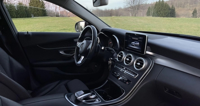 Mercedes-Benz Klasa C cena 96000 przebieg: 106400, rok produkcji 2016 z Góra małe 137